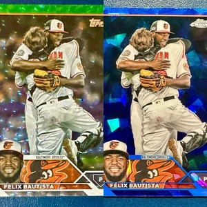 Lote Félix Bautista (2) 2023 Topps Cromo Zafiro y Verde/499 Foilboard #510 - Imagen 1 de 5