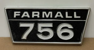 IH International Farmall 756 Original Abzeichen Emblem OEM *Defekter Posten - Bild 1 von 8