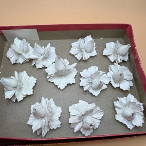 Lot Of 11 Vintage Ceramic Flowers With Flat Back - Picture 1 of 5