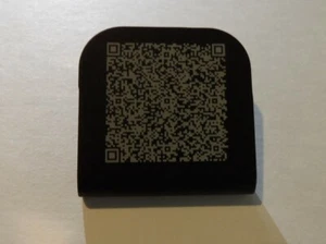 1ª Enmienda Texto Completo Código QR Grabado Láser Aluminio Sombrero Clip Ala-it - Imagen 1 de 9