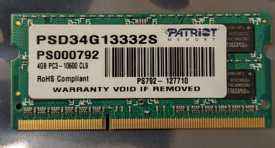 Patriot Memory PSD34G13332 4GB DDR3 SDRAM PC3 10600 CL9 Pre-owned  - Image 1 of 2