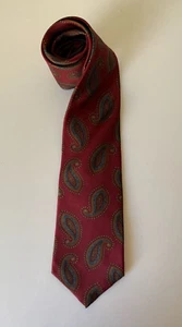 Guy Laroche Mens Vintage Neck Tie Burgundy Paisley Office Silk Made in USA - Picture 1 of 7