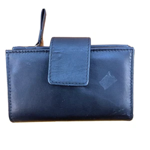 Unbranded Womens Leather Wallet Black Multi-Section 5"x3" Zip Coin Purse Cards - Picture 1 of 12