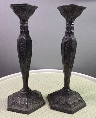 "Juego de candelabros holandeses repousse vintage plateados base hexagonal de 10"" de alto" Foto 1 de 4