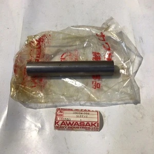 NOS OEM Kawasaki Long Swing Arm Sleeve 33034-008 H2 H1 KH500 Mach III 500 Triple - Picture 1 of 1