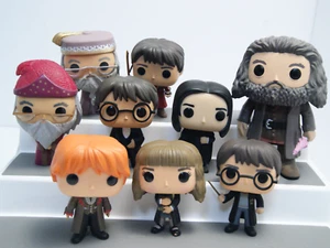 Lotto Figurine Harry Potter Funko Pop: Silente Hermione Hagrid e ALTRO SCIOLTO LEGGI - Foto 1 di 19