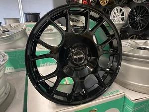 ROTIFORM TUF-R 19x8.5 et45 5x112 BRAND NEW 4 WHEELS - Picture 1 of 3