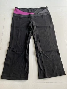 Leggings Lululemon Capris/cortos negros para mujer talla 6 pantalones acampanados #0013 - Imagen 1 de 7