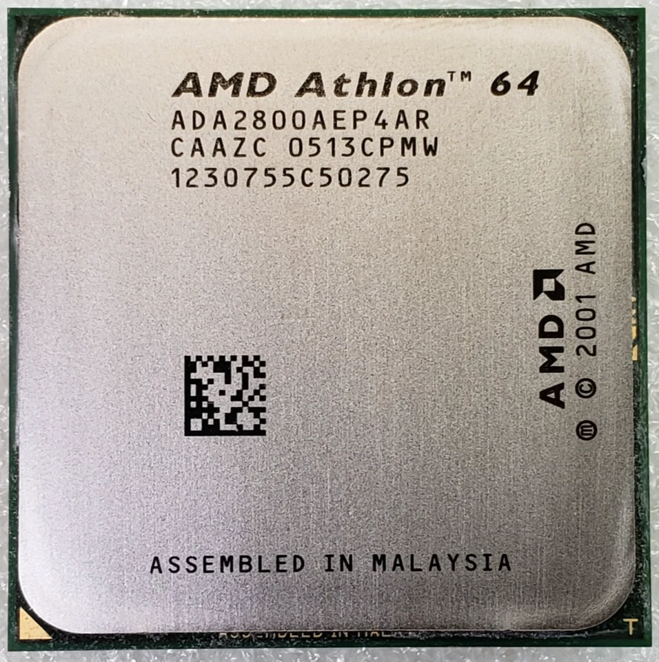 Procesador AMD Athlon 64 2800+ 1,8 GHz ADA2800AEP4AR Foto 1 de 2