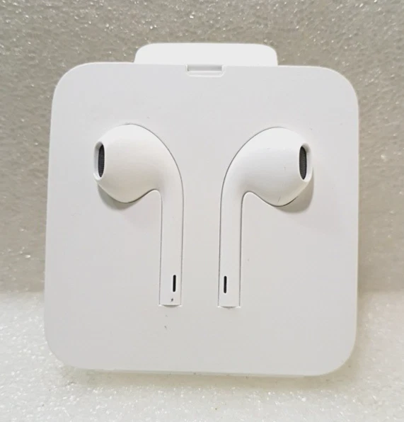Auriculares Apple con puerto conector Lightning macho Foto 1 de 1