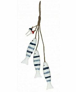 Finest Catch Wooden Hanging Fish String Seaside Beach Nautical Gift Home Decor