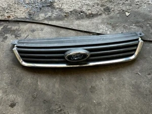 FORD KUGA MK1 2008-12 STOßSTANGE VORNE OBEN GRILL - 8V41R7081A - Bild 1 von 3