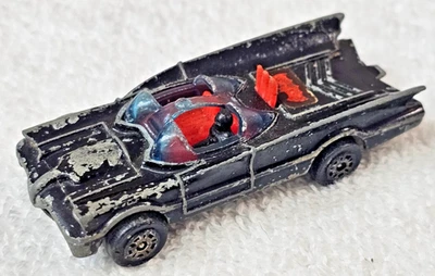 1976 Corgi Juniors Batmobile W/ Batman 1:64 Scale Toy DC Comics Vintage Car - Image 1 of 4