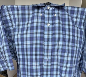 Jos A Bank Traveler S/S Shirt XL - Picture 1 of 3