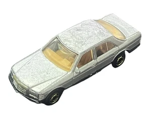 Hot Wheels 1981 diecast 1/64 llanta dorada Hot Ones plata Mercedes 380 SEL Mattel - Imagen 1 de 8