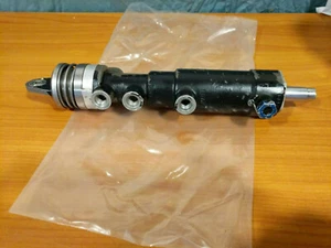 EATON AEROSPACE CYLINDER 18050-10 1630-00-056-2329 CH-47 HELICOPTER - Foto 1 di 6