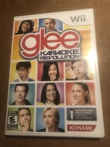Glee Karaoke Revolution (Nintendo Wii, 2011) Complete, Pre-owned - Picture 1 of 4