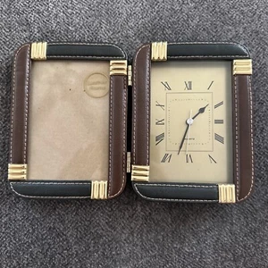 Elysees LOUI MICHEL CIE 3½x5 PHOTO & QUARTZ CLOCK Brown Leather DESK FRAME - Picture 1 of 5