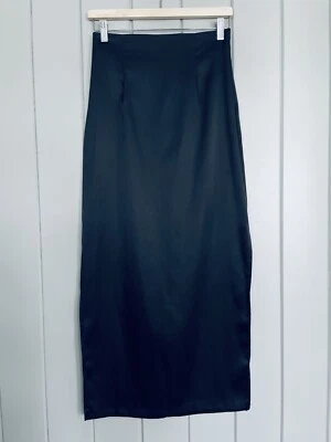 Maxi Falda Vintage Byer Too Satén Columna Larga 9 Aberturas Laterales Altas Club Niño Gótico Foto 1 de 4