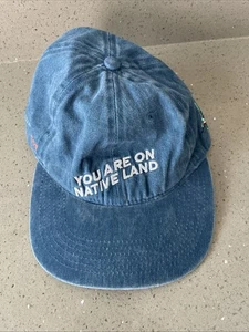 NUEVA Gorra Urban Native Era You Are On Native Land Everyday Adult OSFA Azul - Imagen 1 de 8