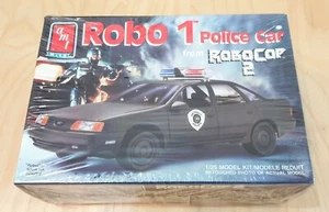 Model Kit Auto Robocop 1 Police Car AMT 6059 ERTL 1/25 Raro - Foto 1 di 4