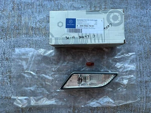 2012-2015 MERCEDES BENZ LH DRIVER SIDE TURN SIGNAL LIGHT C350 204 906 73 01 OEM - Picture 1 of 12