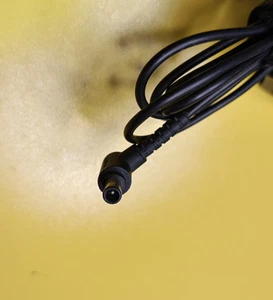Transformer For Sony Vaio VGP-AC19V38 VGP-AC19V49 V48 V43 V63 PCGA-AC5Z - Afbeelding 1 van 1