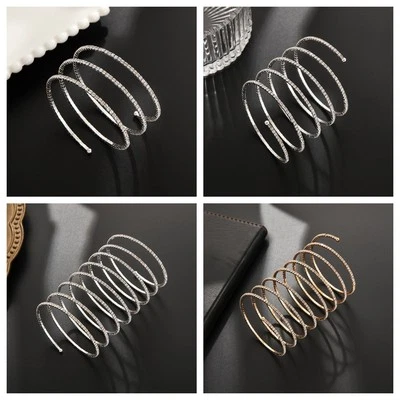 Mehrreihiges Armband Modische Handkette Erweitertes Aussehen Beliebter Stil - Bild 1 von 4