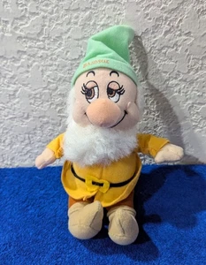Peluche de colección Walt Disney’s Seven Dwarfs 11” sentado tímido enano - Imagen 1 de 7