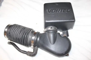 95-99 Chevy SUBURBAN Gmc Sierra VORTEC Engine AIR intake BOX Resonator COVER 5.7 - Picture 1 of 10