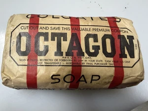 Early Bar Vintage Octagon Soap Laundry no zip code, so pre 1963, New Old Stock - Picture 1 of 6