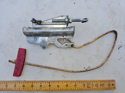 24HH34 TROLLEY SET FROM CRAFTSMAN / CHAMBERLAIN CHAIN DRIVE T-RAIL OPENER, GC - Image 1 of 4