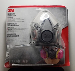 Respirador multipropósito profesional 3M, mediano (62023H1-DC) - Imagen 1 de 2