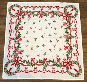 Moda Vintage Looking Christmas Holly 100% Cotton Tablecloth 52 x 52" Square - Picture 1 of 5