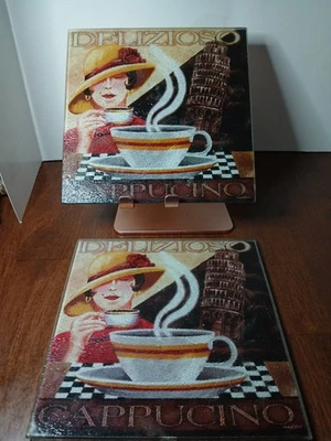 Platos calientes Delizioso Cappucino por la torre inclinada de Pisa cantidad 2 Foto 1 de 4