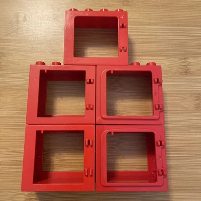 Lego Duplo, Bricks, Windows without panes, Five Pieces in Red. - Image 1 of 4