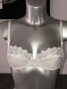 Sujetador Blanco Nacarado Antigel De Lise Charmel 85B Fr 70B Eu 32B US Nuevo - Picture 1 of 3