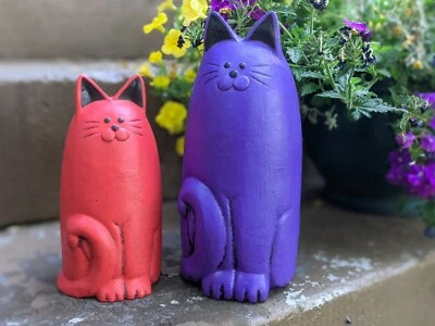 Par de estatuas de jardín para gatos | Hechas a mano y pintadas | Dos gatos, 1 precio | Varios colores Foto 1 de 4