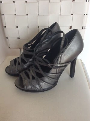 7 Для всего человечества женщин серый Sliver металлический Le Ather каблуках туфли размер 7 - Изображение 1 из 4