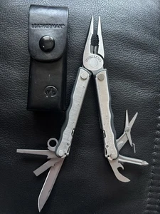 Leatherman Fuse TM Multitool Multifunktionswerkzeug Taschenmesser Ledertasche - Bild 1 von 5