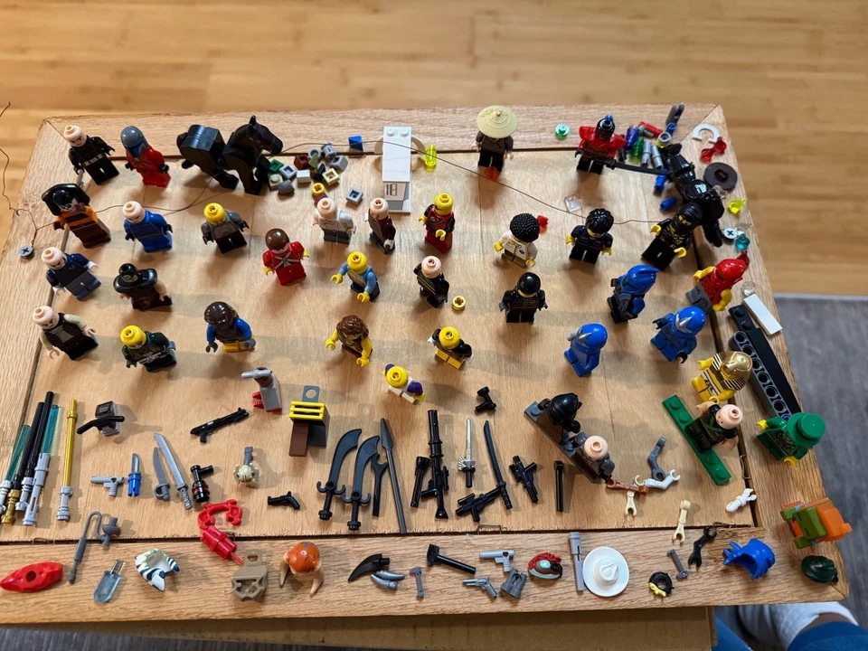 Lote de mini figuras Lego - Star Wars, Ninjago, MÁS Foto 1 de 4