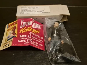 Figura de acción de colección Captain Black Mail Away 1993 caja de cerillas original - Imagen 1 de 4