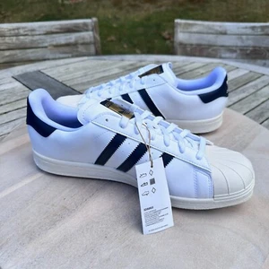 Adidas Herren Superstar Golfschuhe weiß Collegiate Navy Leder Stollen verschiedene Größen - Bild 1 von 12