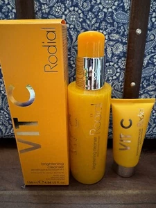 Rodial VIT C Brightening Cleanser 135g & Papaya Enzyme Scrub 20ml - Picture 1 of 1
