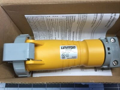 Leviton Pin and sleeve device 320C4W plug 20A 2P3W 125V (SR35) - Image 1 of 4