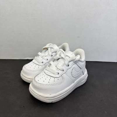 Nike Air Force 1 Zapatos Niño Pequeño Talla 3C Cuero Blanco Triple Blanco DH2925-111 Foto 1 de 4