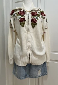 Stitches In Time Cardigan Embroidered Roses M Cottage Granny 80’s Mom Front Zip - Picture 1 of 16