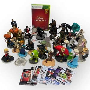XBOX 360 Disney Infinity Set 2.0 and 3.0 - LOT OF Figures, 2 Bases, Cards GAME - Picture 1 of 6