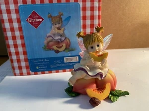 My Little Kitchen Fairies ""Sweet Peach Fairie"" 2011 nuevo en caja - Imagen 1 de 4