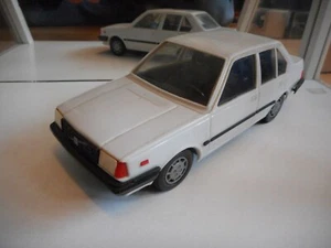 Stahlberg Finland Volvo 360 GLE in White - Imagen 1 de 2